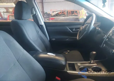 2015 Nissan Altima 2.5 S из США, поврежденный, VIN 1N4AL3AP8FC596657